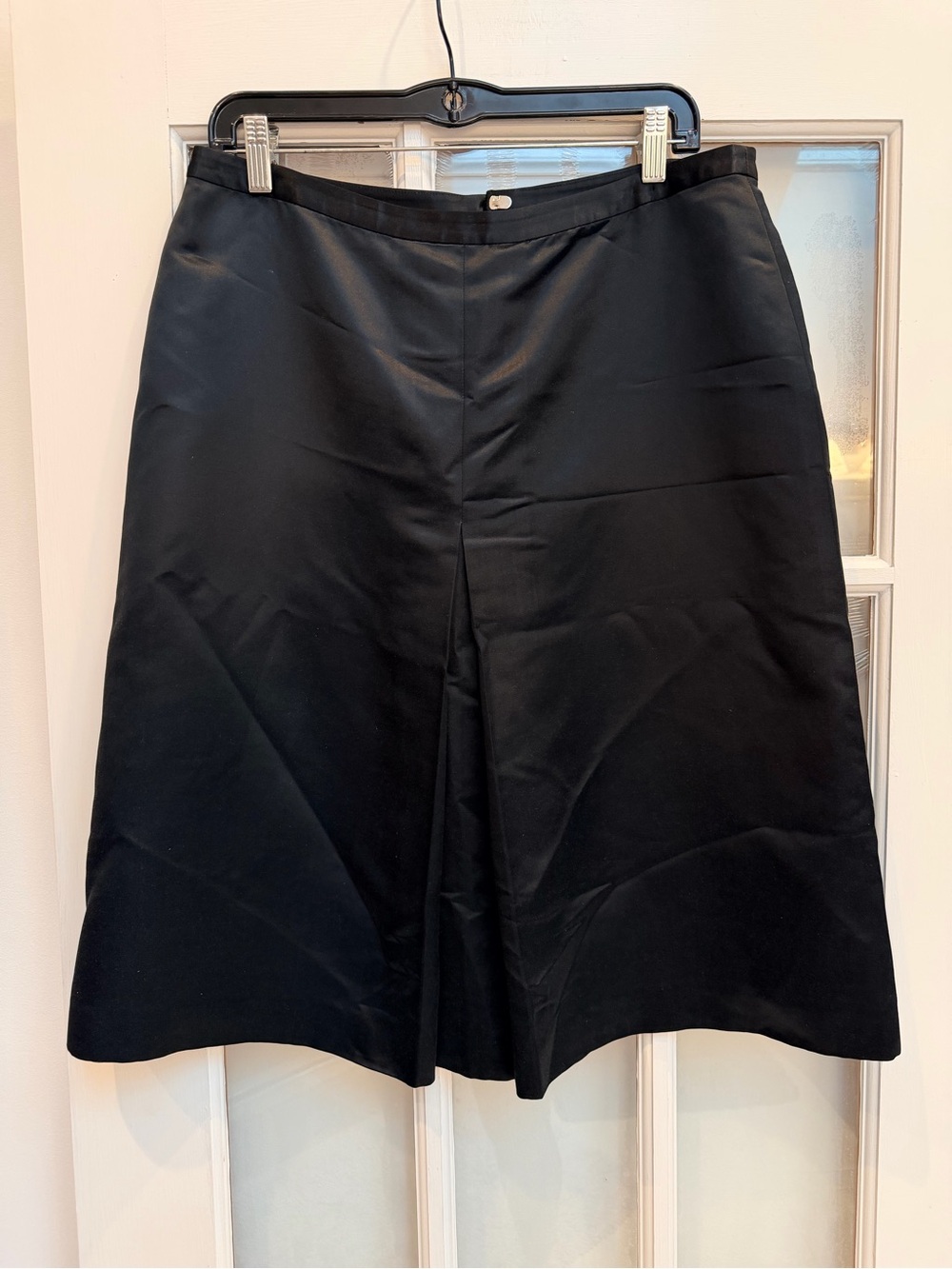 Vintage Banana Republic 2002 Classic Silk Blend Black A-Line Midi Skirt Size 12